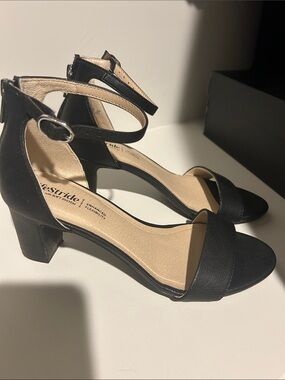 Life Stride Black Open-Toe Ankle Strap Block Heels